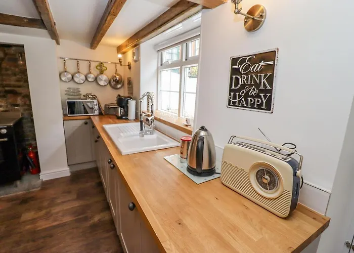 بيت للعطل Anchor ويتبي